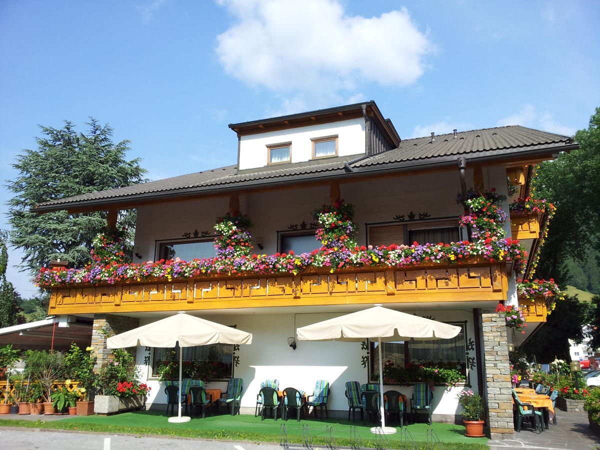 Hotel Hubertushof 비피테노 외부 사진
