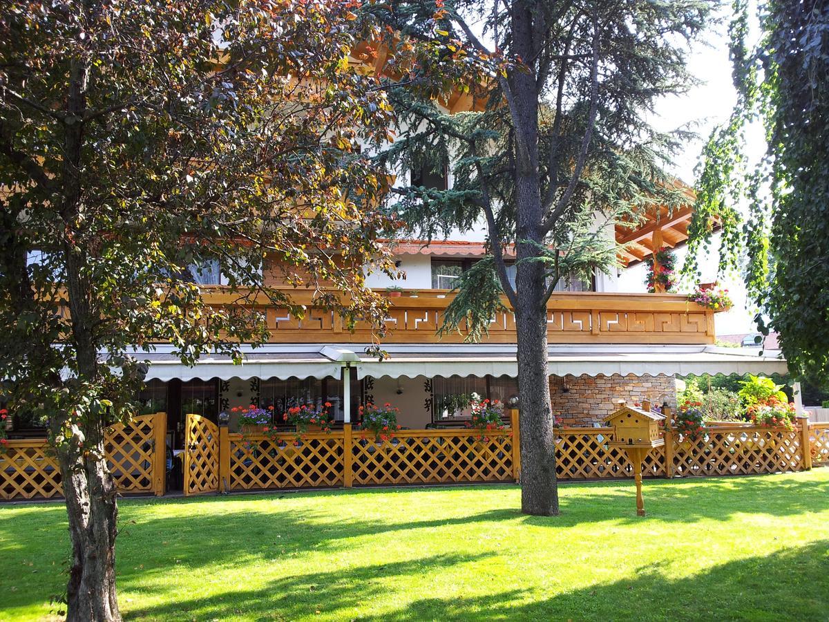 Hotel Hubertushof 비피테노 외부 사진